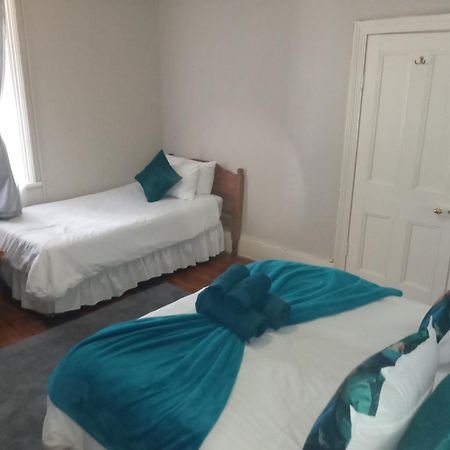 האנובר Bun Clody Manor - Guest House & Coffee Shop מראה חיצוני תמונה