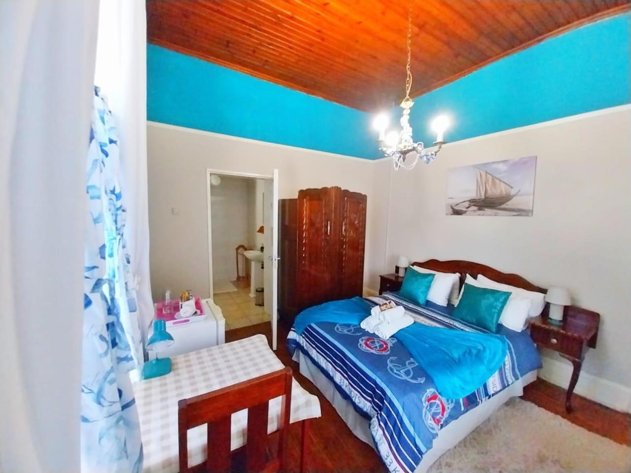 האנובר Bun Clody Manor - Guest House & Coffee Shop חדר תמונה